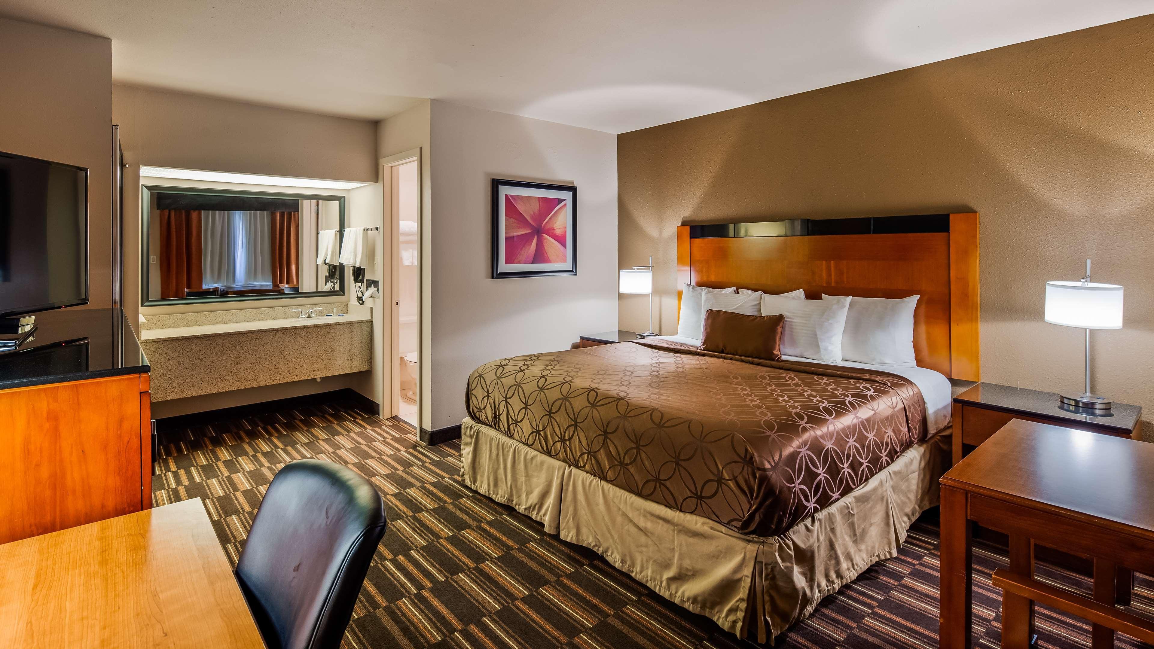 הובס Best Western Executive Inn מראה חיצוני תמונה